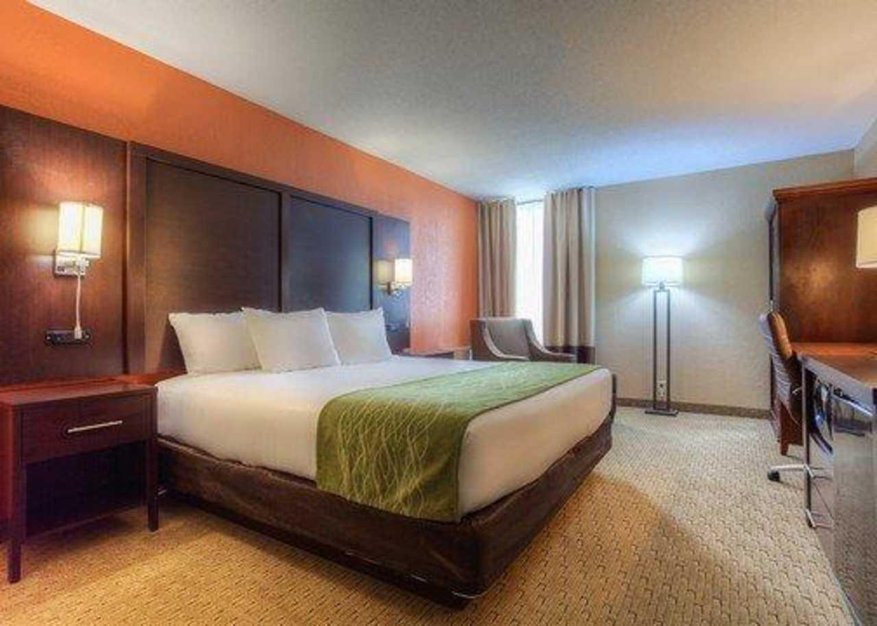 Comfort Inn & Suites Evansville Airport Екстериор снимка