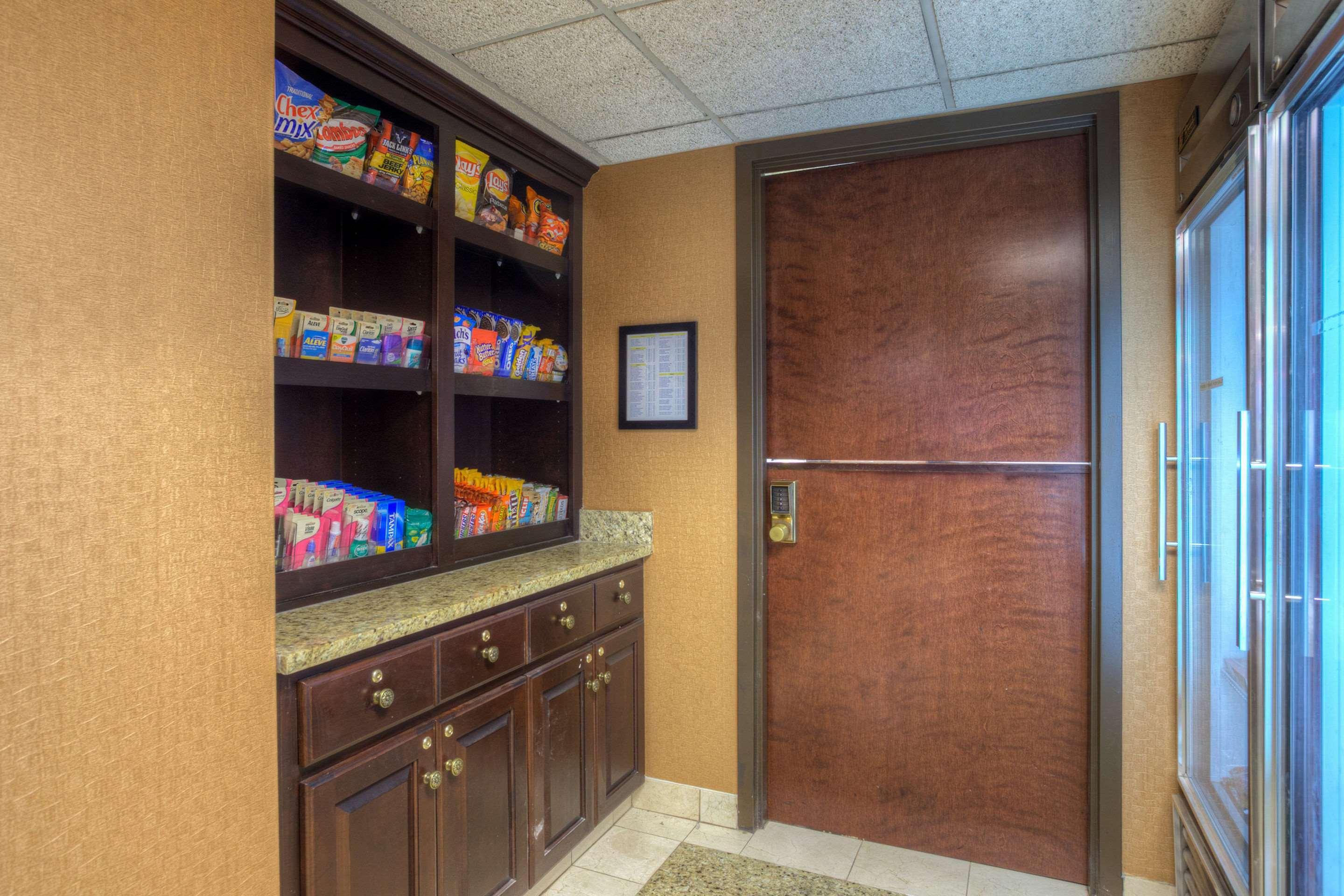 Comfort Inn & Suites Evansville Airport Екстериор снимка
